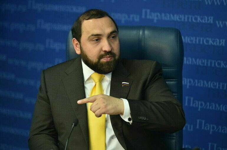 Ну вот и дошли – штраф за “дискредитацию семейных ценностей”.